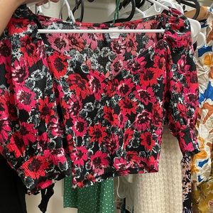 H&M floral puff sleeve top